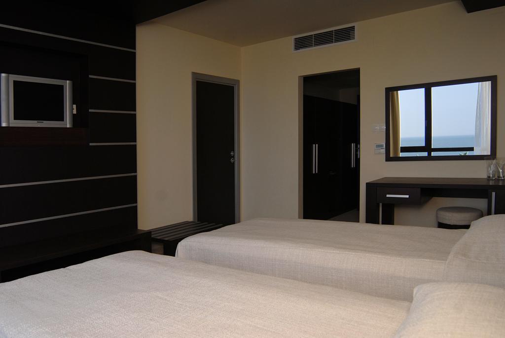 Hotel Vigo 内塞伯尔 外观 照片