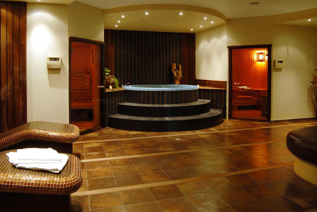 Hotel Vigo 内塞伯尔 外观 照片