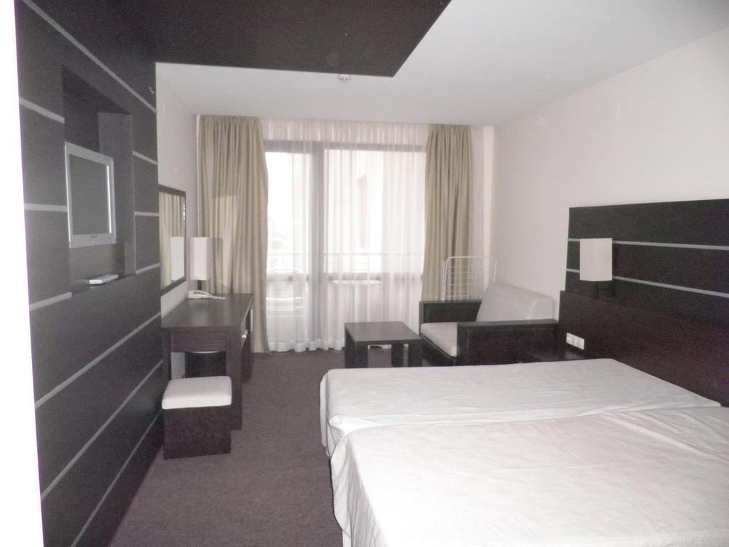 Hotel Vigo 内塞伯尔 外观 照片